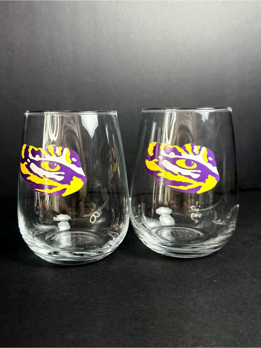 LSU TIGERS 16 OZ CURVED BEVERAGE STEMLESS WINE GLASS. Set Of 2. Hand Wash